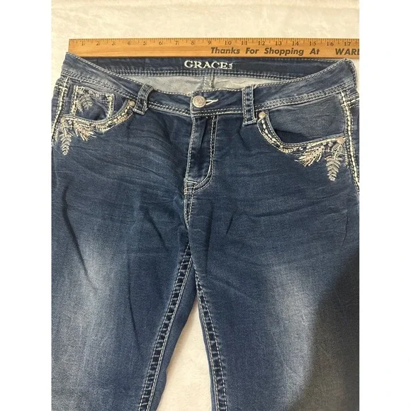 GRACE in LA Womens Bootcut Jeans  Size 30 Waist - Picture 4 of 10